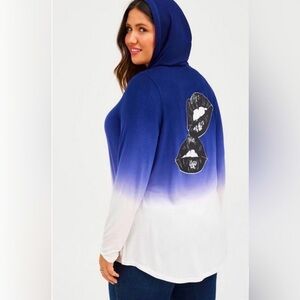 Torrid Super Soft Lips Tie Dye Hoddie Shirt Super Soft Knit Shirt Navy SZ 2X